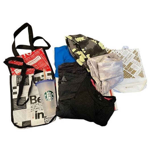 Women's Workout box size small- box of 5 pieces plus 2 bonus items! - Picture 1 of 2